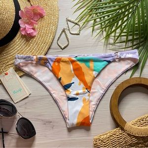 Maaji • Lilac Reversible Cheeky Bikini Bottoms